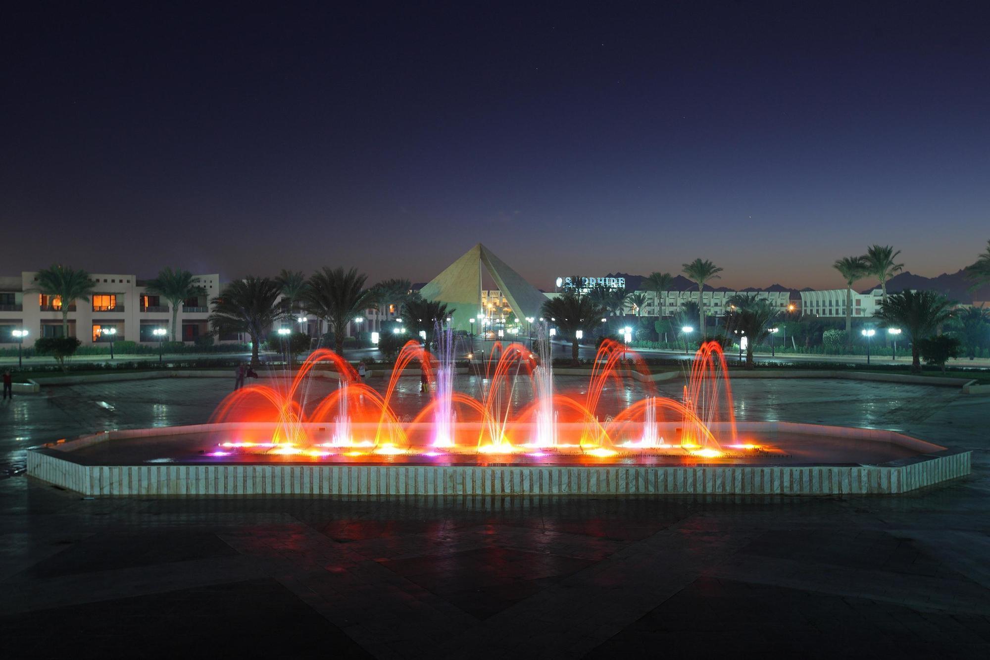 Golden 5 Sapphire Suites Hotel Hurghada Exterior foto